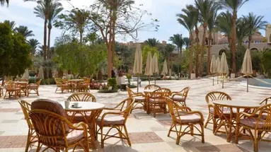 MAKADI PALACE