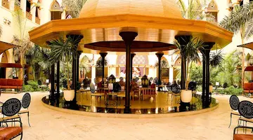 MAKADI PALACE