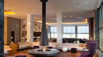 Makedonia Palace