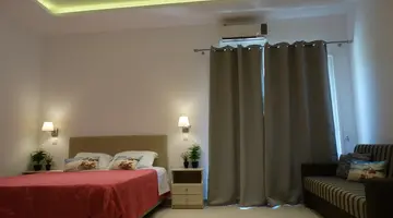 Makis Apartments