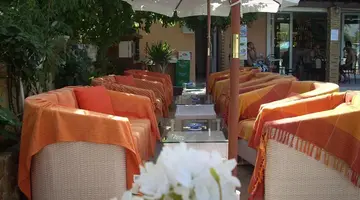 Makis Apartments