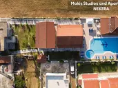 Makis Studios and Apartments