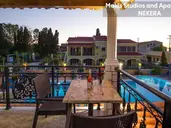 Makis Studios and Apartments
