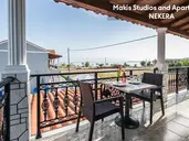 Makis Studios and Apartments