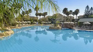 Makronisos Holiday Village