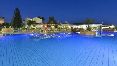 Makronisos Holiday Village