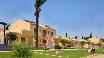 Makronisos Holiday Village