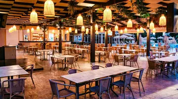 Makronisos Holiday Village