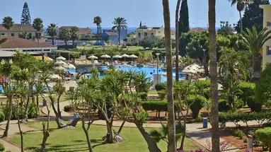 Makronisos Holiday Village