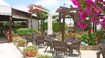 MAKRONISSOS VILLAGE