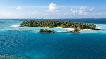 MAKUNUDU ISLAND
