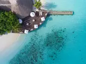 MAKUNUDU ISLAND