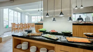 Malia Bay Beach Hotel & Bungalows