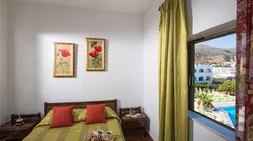 Malia Holidays Hotel