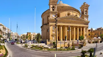 Malta - wyspiarskie państwo-miasto - zobacz i odpocznij