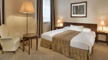 Mamaison Le Regina