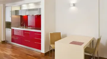 Mamaison Residence Diana