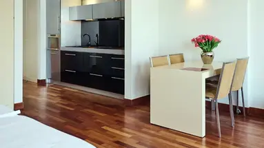 Mamaison Residence Diana