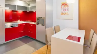 Mamaison Residence Diana