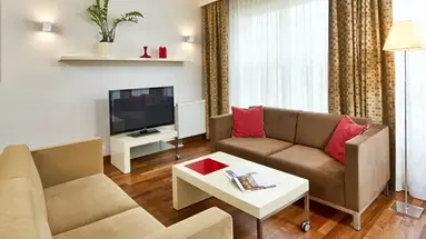 Mamaison Residence Diana