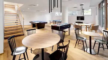 Mamaison Residence Downtown