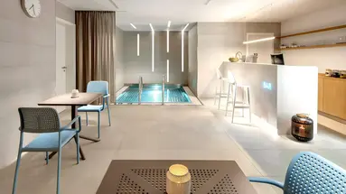 Mamaison Residence Downtown