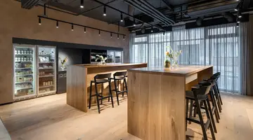 Mamaison Residence Downtown