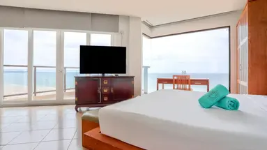 MANA MUINE BEACH RESORT