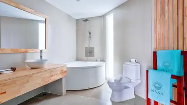 MANA MUINE BEACH RESORT