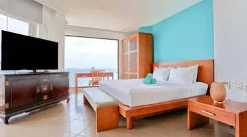 MANA MUINE BEACH RESORT