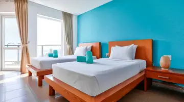 MANA MUINE BEACH RESORT