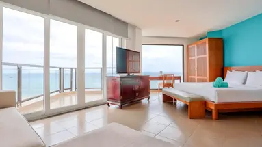 MANA MUINE BEACH RESORT