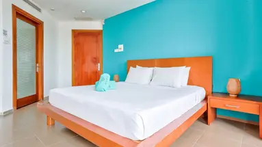 MANA MUINE BEACH RESORT