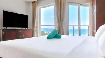 MANA MUINE BEACH RESORT