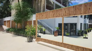 MANA MUINE BEACH RESORT