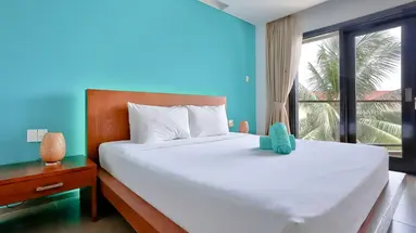 MANA MUINE BEACH RESORT