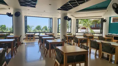 MANA MUINE BEACH RESORT