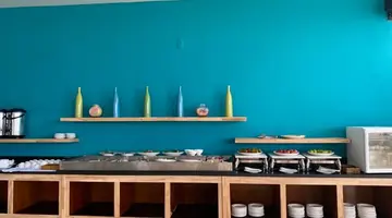 MANA MUINE BEACH RESORT
