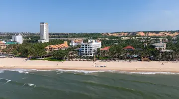 MANA MUINE BEACH RESORT