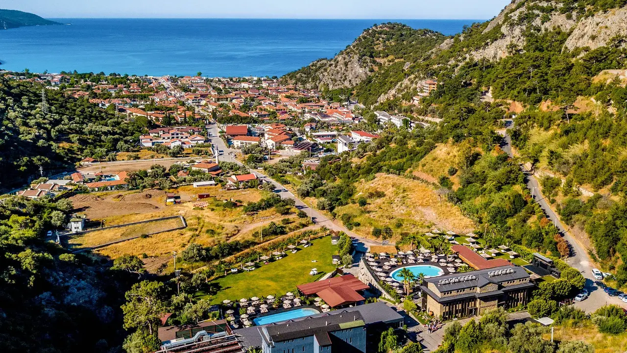 Manas Park Oludeniz