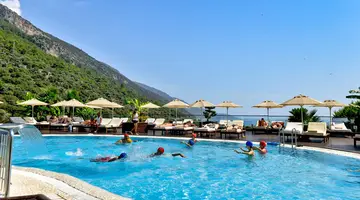 Manas Park Oludeniz