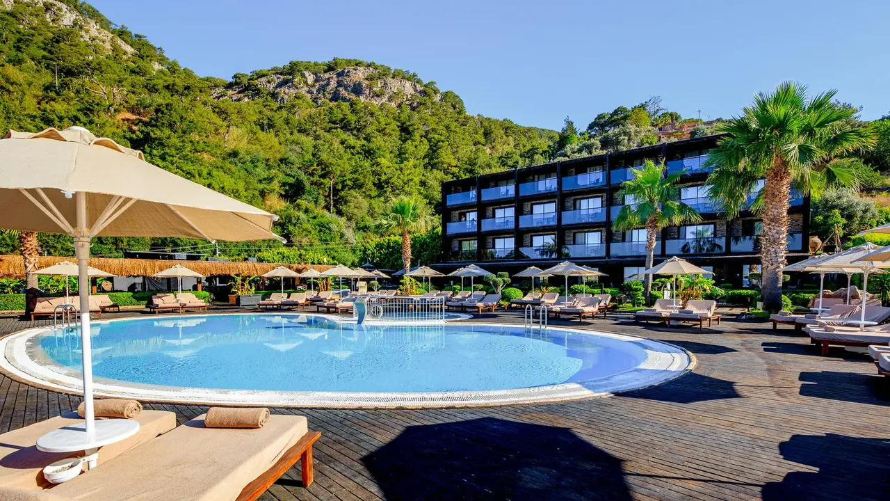 Manas Park Oludeniz