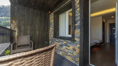 MANASPARK DELUXE HOTEL
