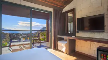 MANASPARK DELUXE HOTEL