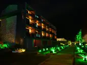 MANASPARK DELUXE HOTEL
