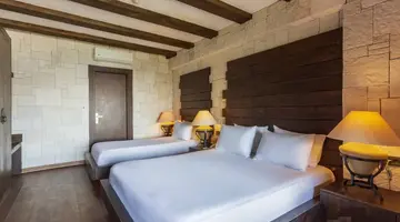 MANASPARK DELUXE HOTEL