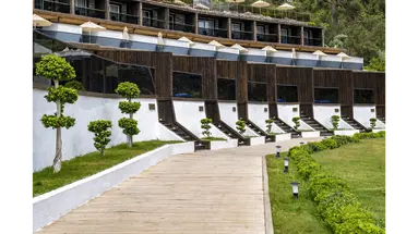 MANASPARK DELUXE HOTEL