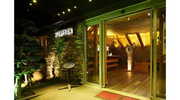 MANASPARK DELUXE HOTEL