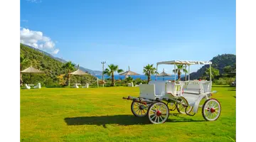 MANASPARK DELUXE HOTEL