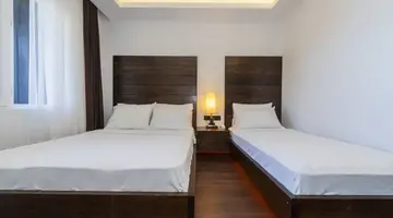 MANASPARK DELUXE HOTEL